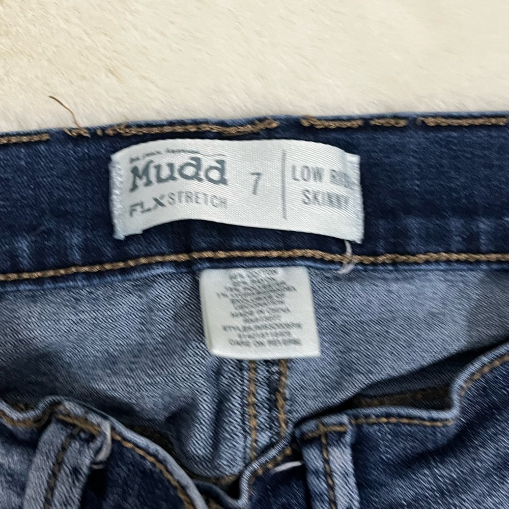 Jeans - Picture 2 of 2